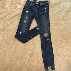 Alter’d State ripped medium wash skinny jeans SIZE 26